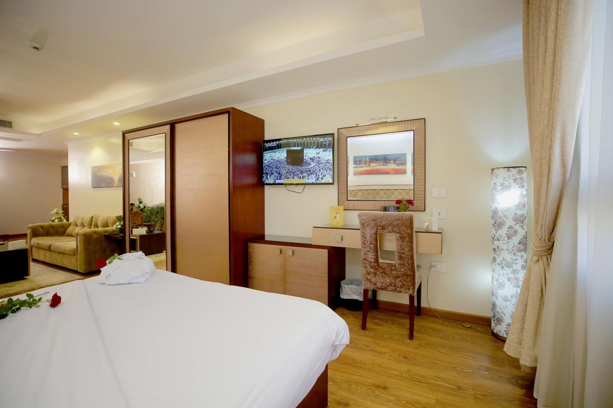 Cairo Taj Hotels & Suites - Dokki Exterior photo