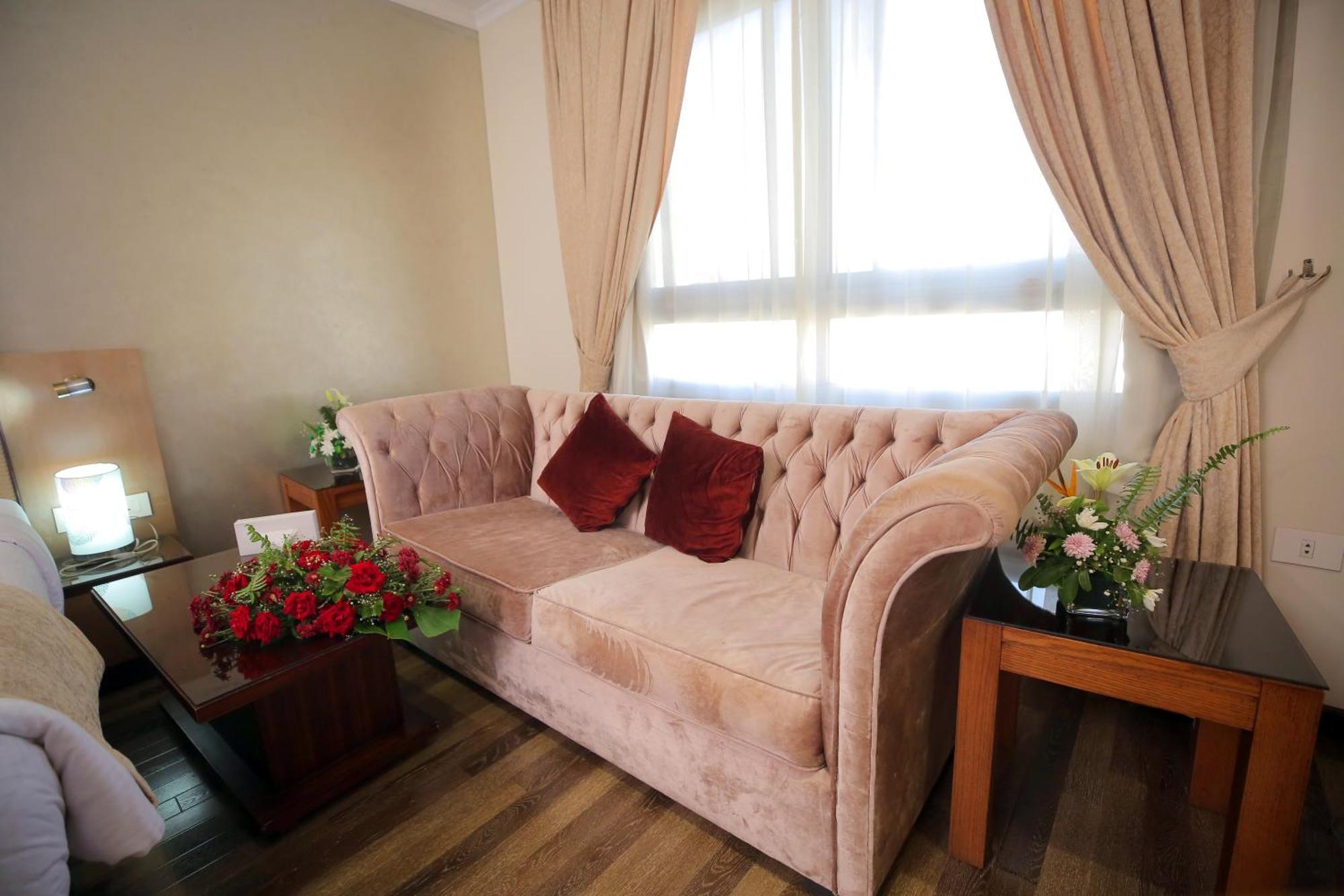 Cairo Taj Hotels & Suites - Dokki Exterior photo