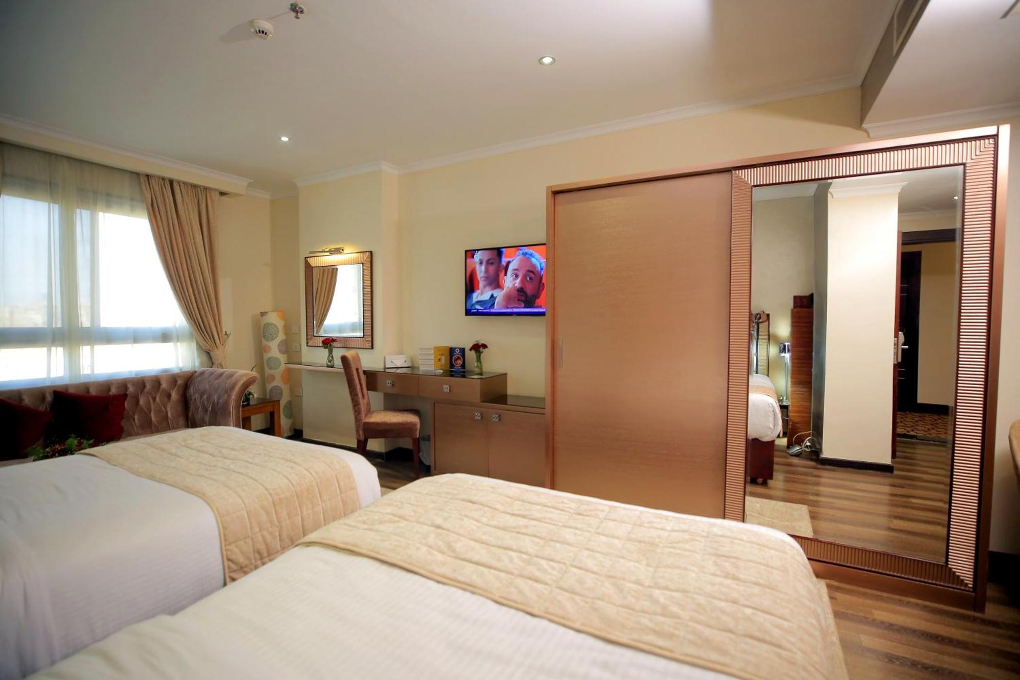 Cairo Taj Hotels & Suites - Dokki Exterior photo